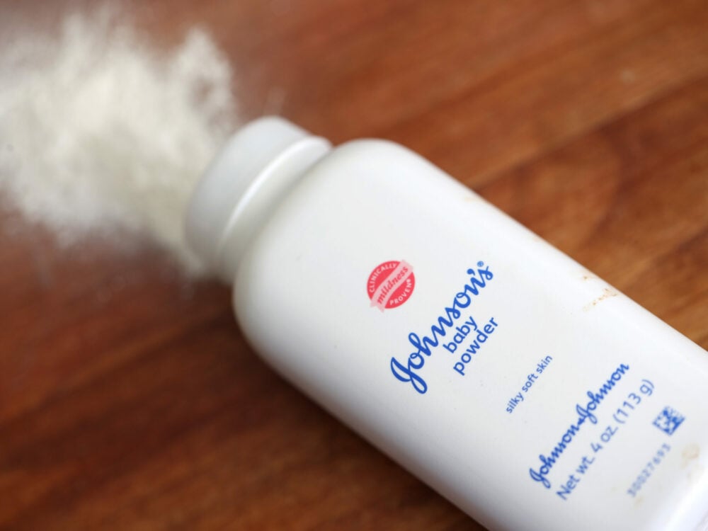 Johnson & Johnson chooses to bankrupt a subsidiary to pay talcum cancer settlements