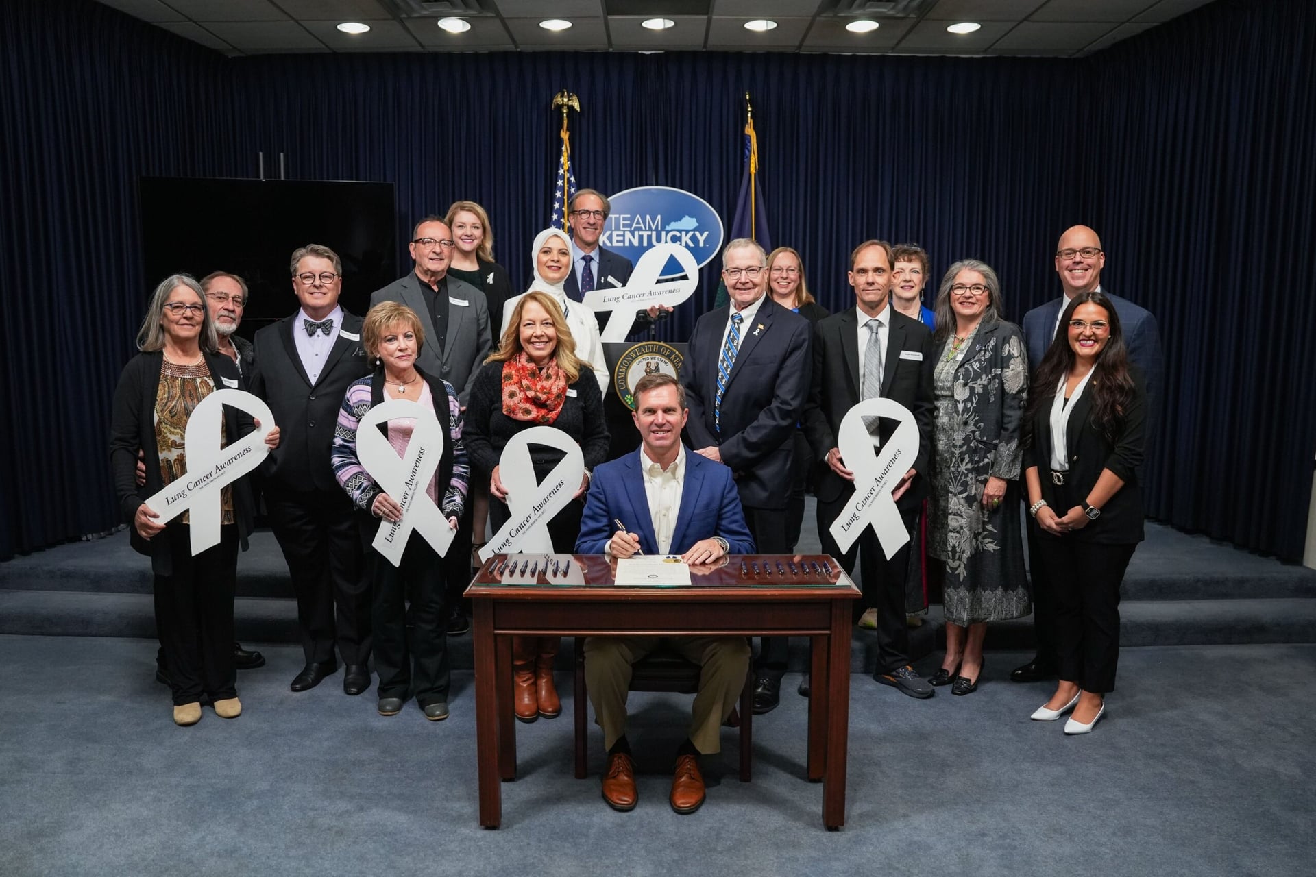 Kentucky governor recognizes Lung Cancer Awareness Month with formal proclamation