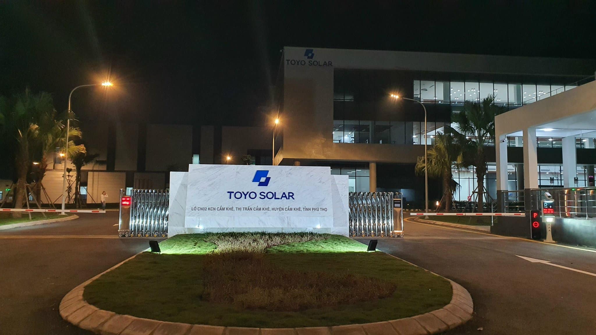 Vietnamese solar cell maker TOYO up 86% on major supply contract
