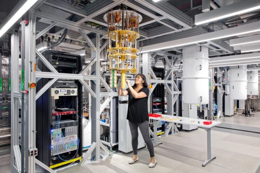 Three researchers aim to democratize quantum computing research