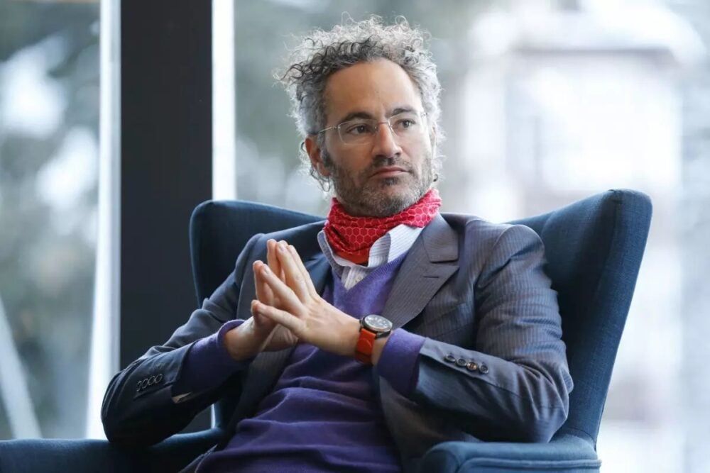 Palantir Technologies shares surge 25% on strong artificial intelligence demand