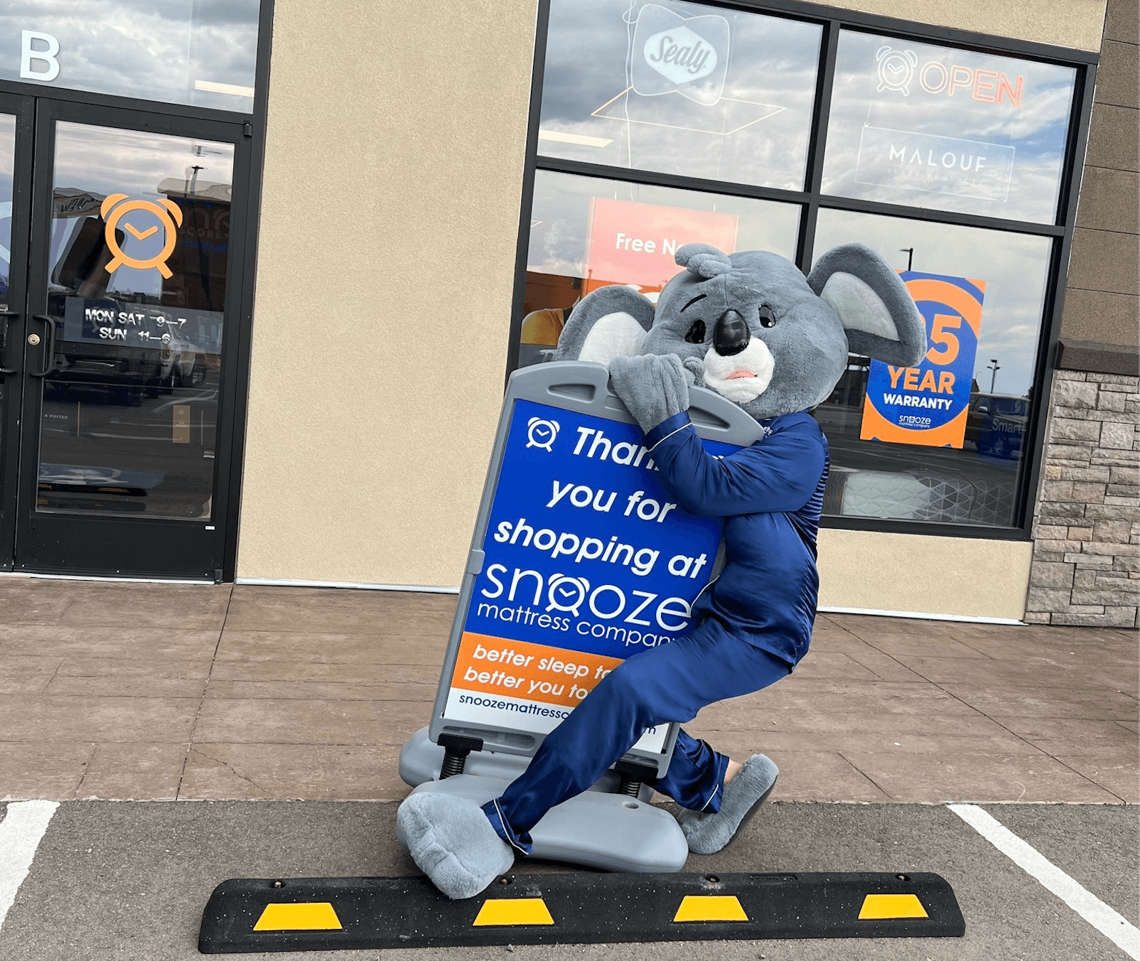 Hapbee boosts retail footprint via partnership with Snooze Mattress Company
