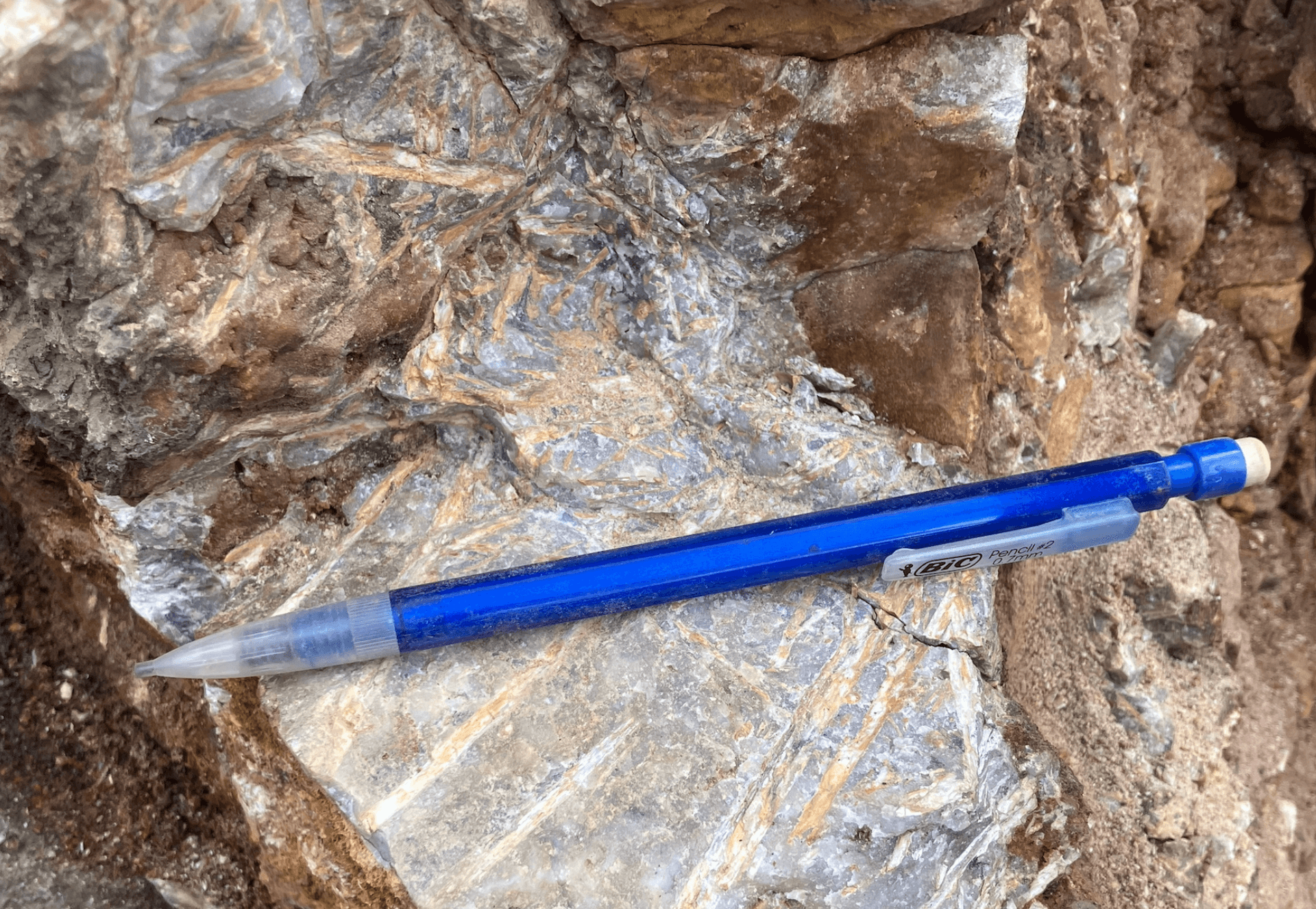 Antimony recovery results at NevGold's Limo Butte project exceed expectations