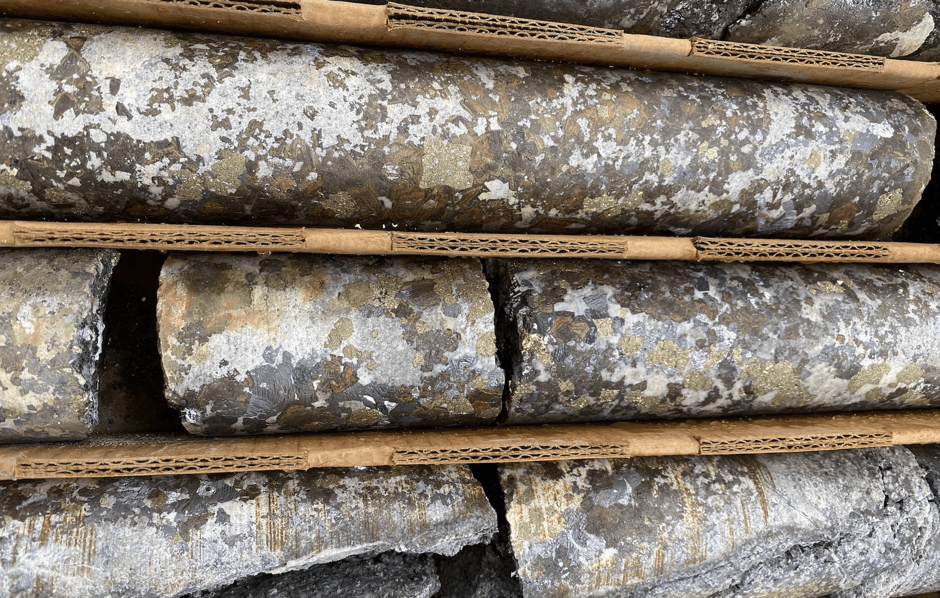 i-80 Gold shares surge as underground construction begins at Archimedes