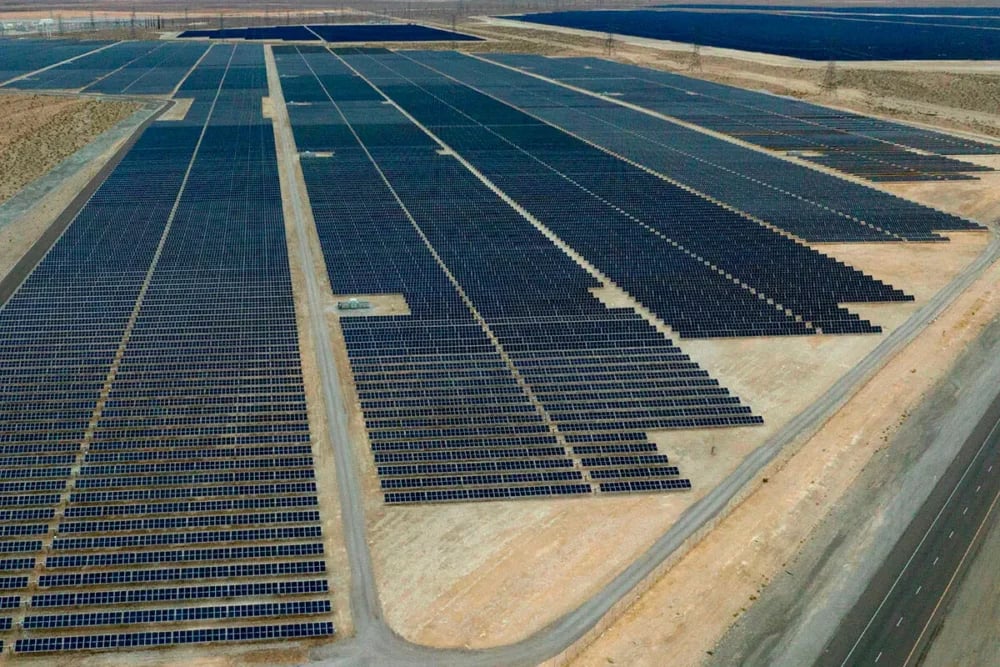 Trump halts nation’s biggest alternative energy project