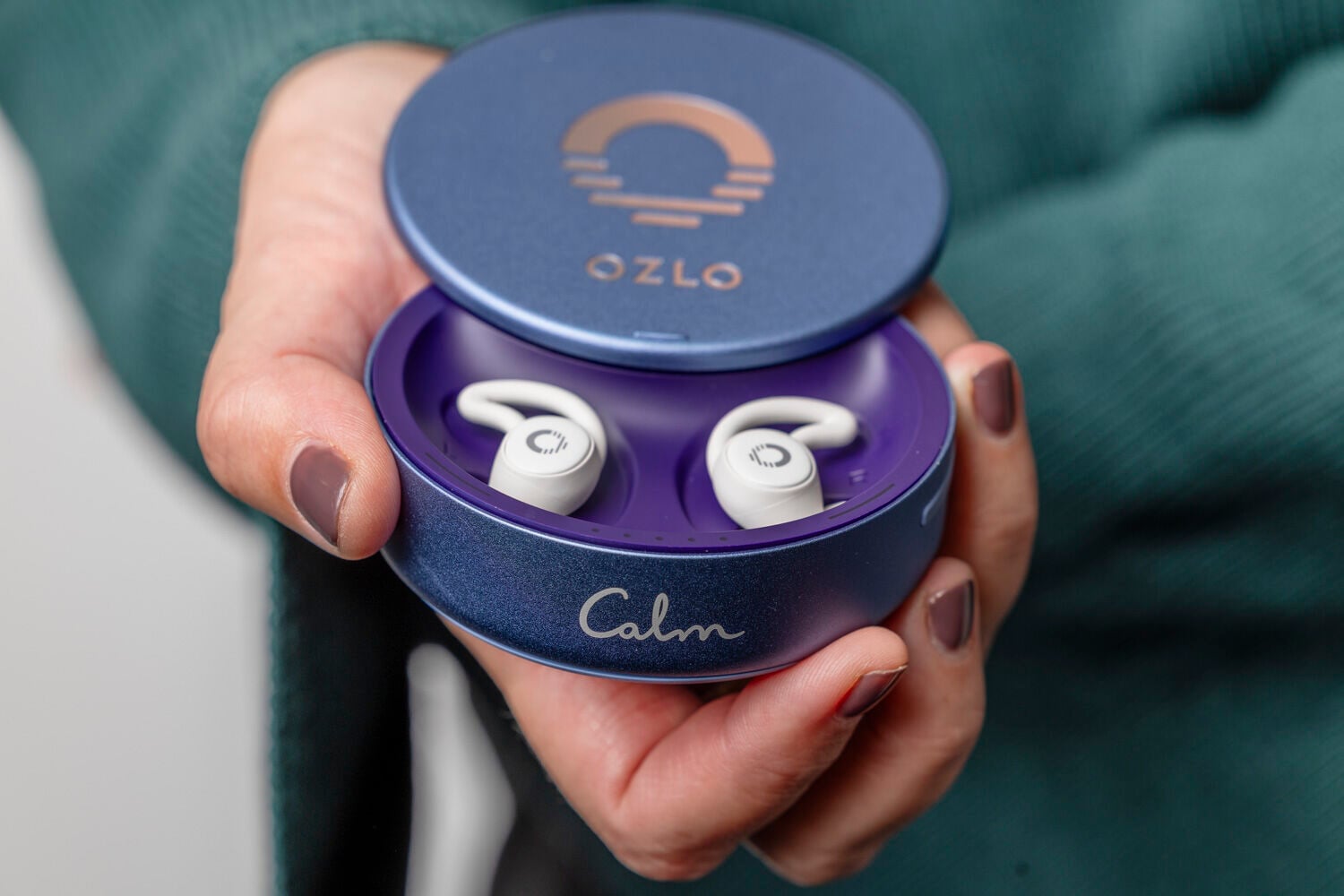 Ozlo's collaboration with Calm combines sleep aid tech with ambient meditation sounds