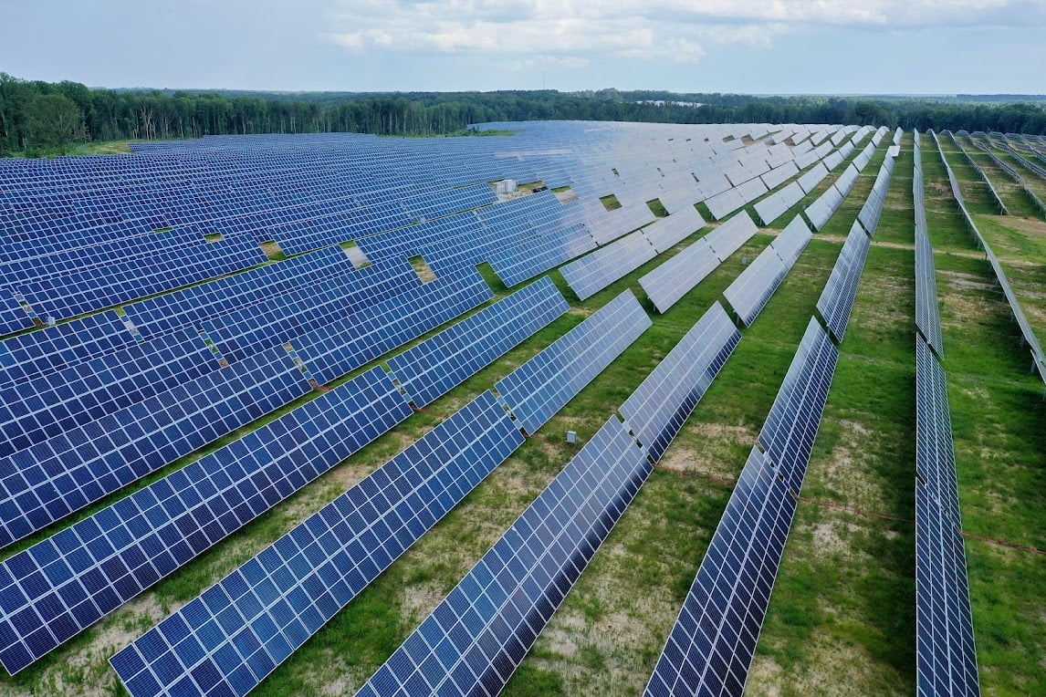 Texas solar operators surge after exceeding Q3 expectations