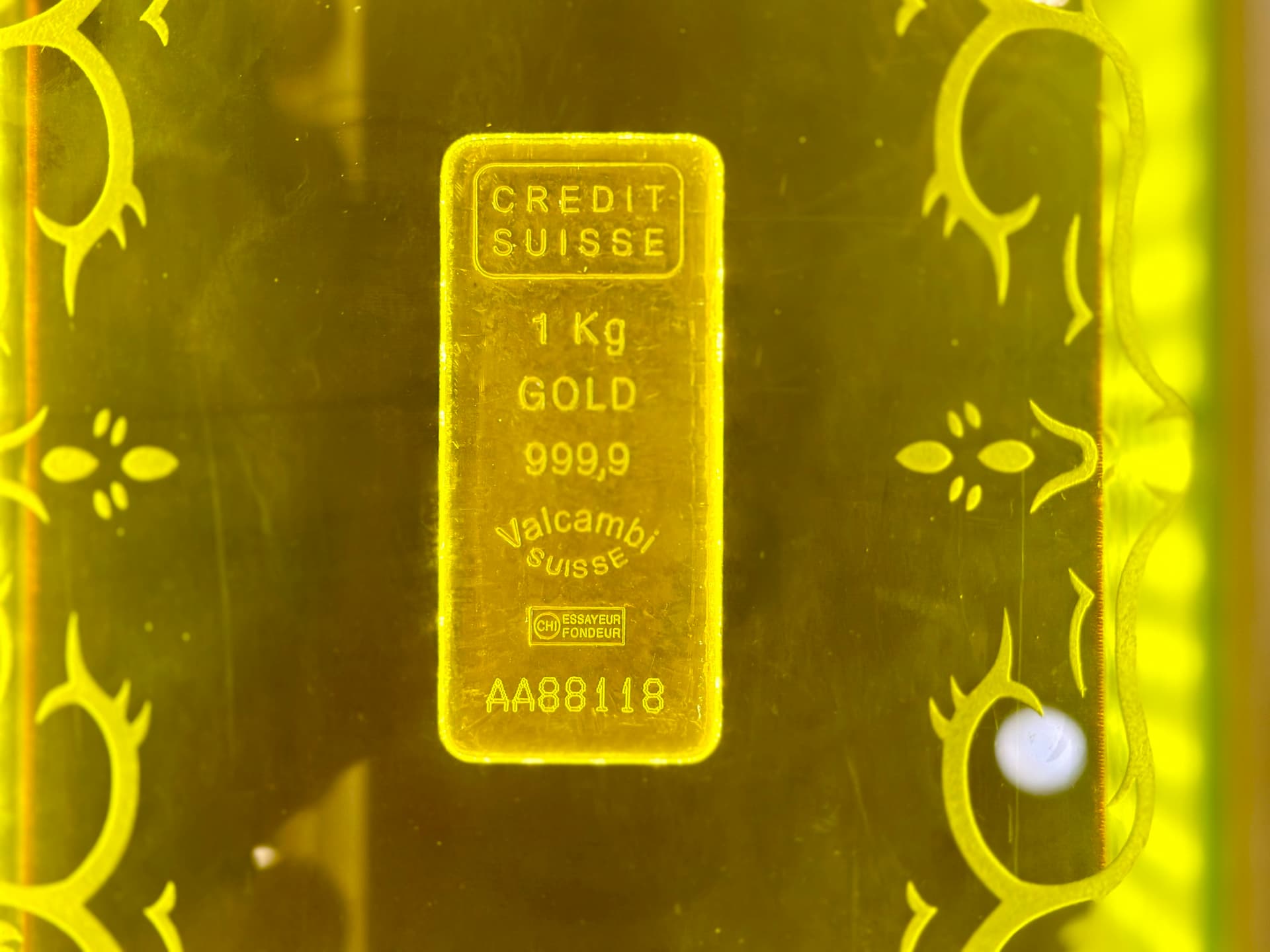 'Time to pull em up!': Macau's Grand Emperor Hotel tears up floor to sell gold bars