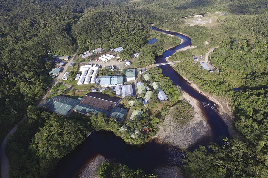 Lundin Gold converts Fruta del Norte silver into major LunR equity stake