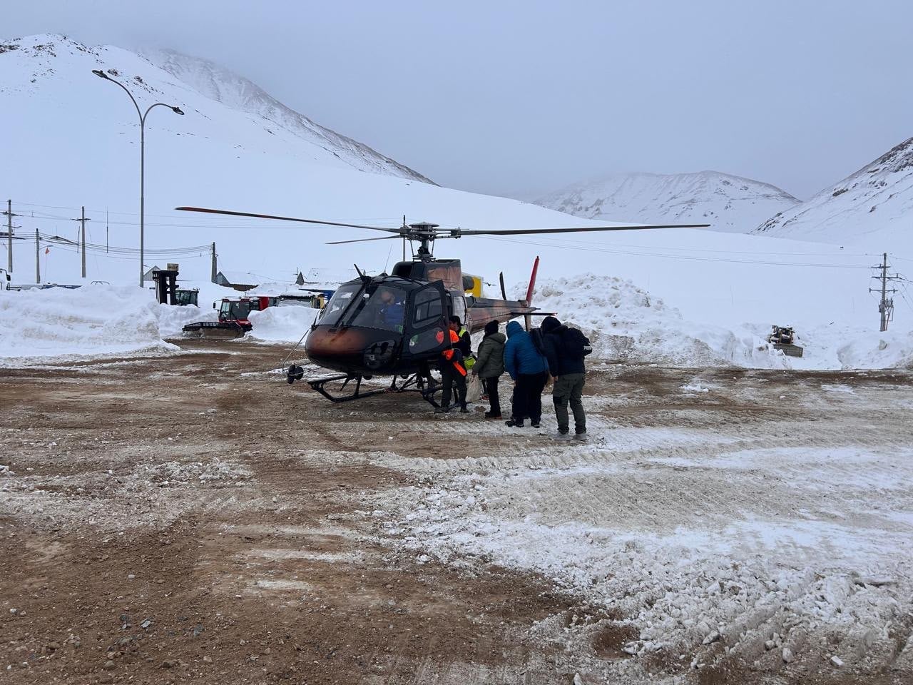 Barrick workers rescued from major snow storm in Chilean mountains