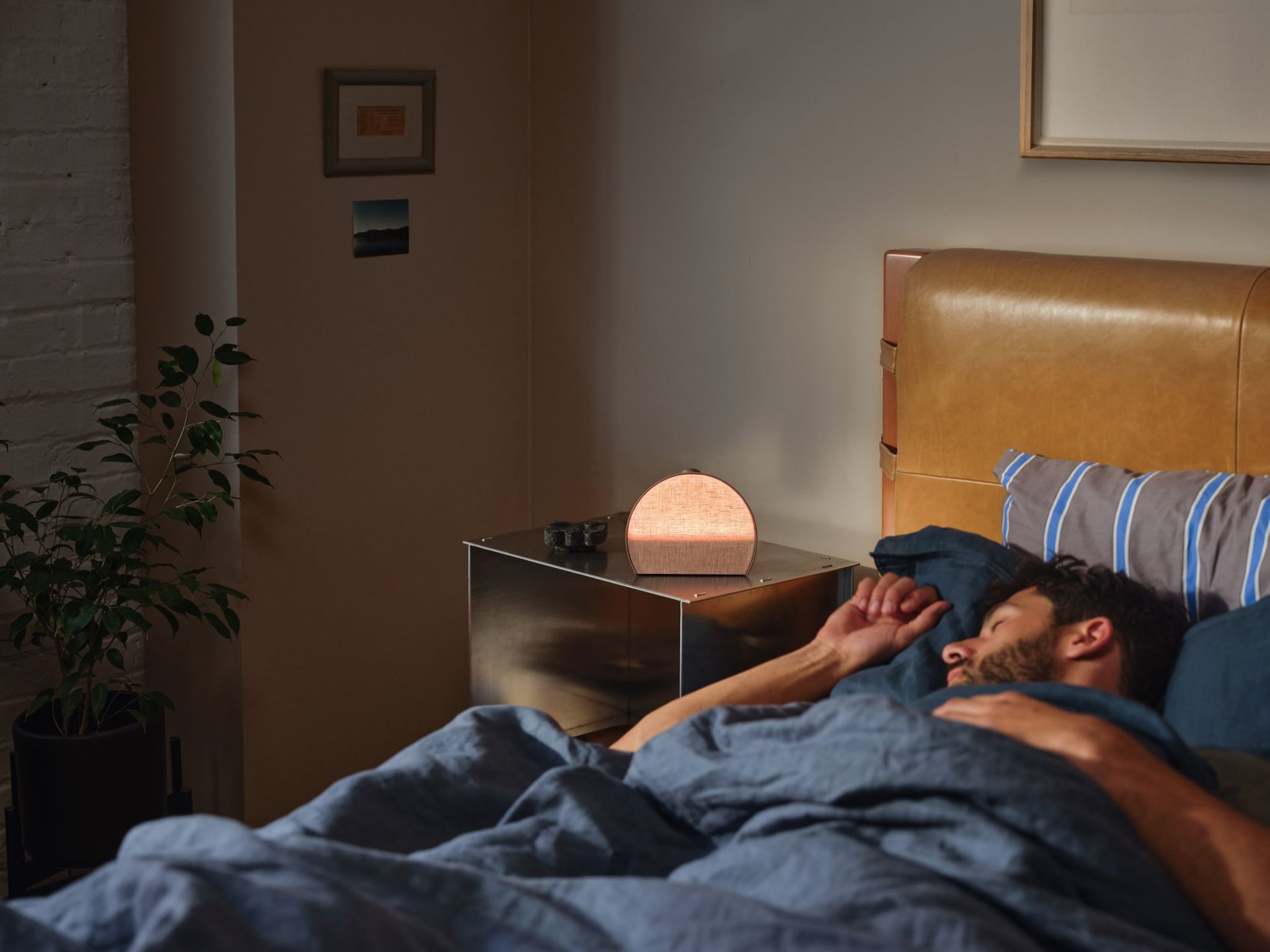 Hatch Sleep Clock tracks rest metrics from your night table