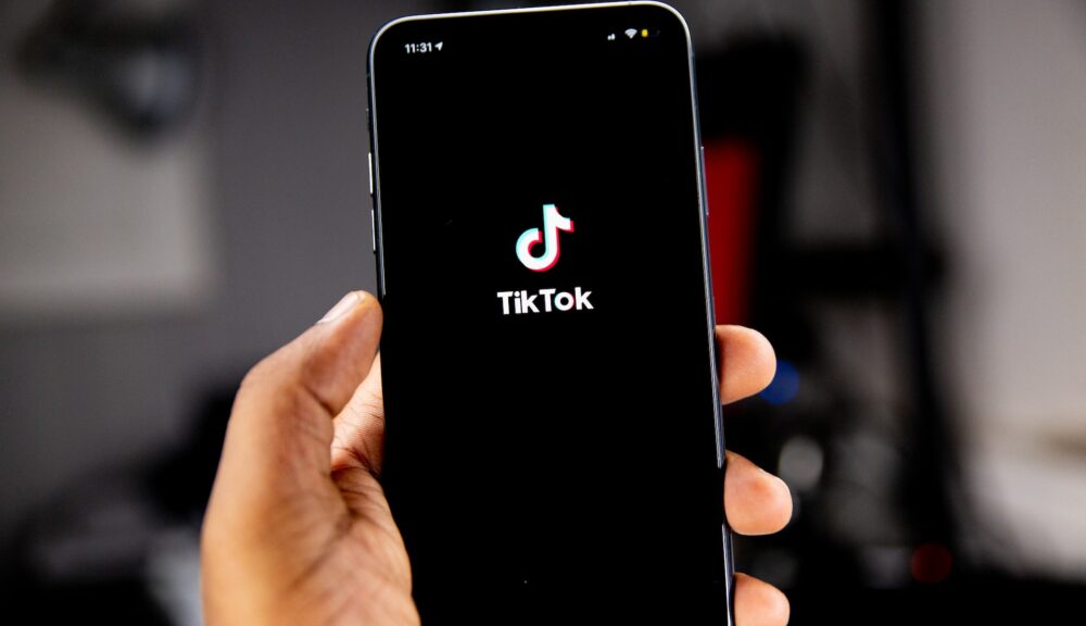 Canada bans TikTok from government devices