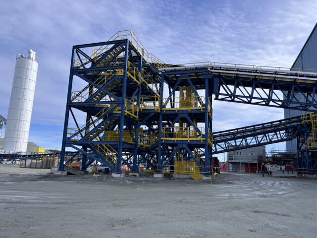 Calibre Mining reports solid Q1 results; receives court approval for Equinox Gold merger