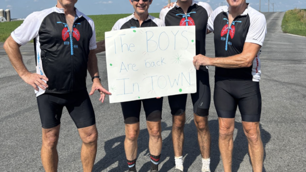 American man rides bicycle across the country to raise money for lung cancer