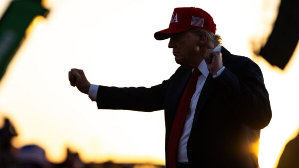 Trump orders global tariff exemption for gold, tungsten and other commodities
