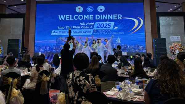 Leading experts exchange lung cancer insights at Vietnam conference