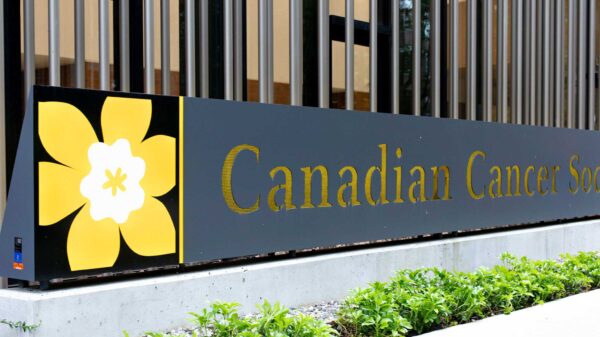 Canadian Cancer Society attempts to cut national lung cancer deaths by 30%