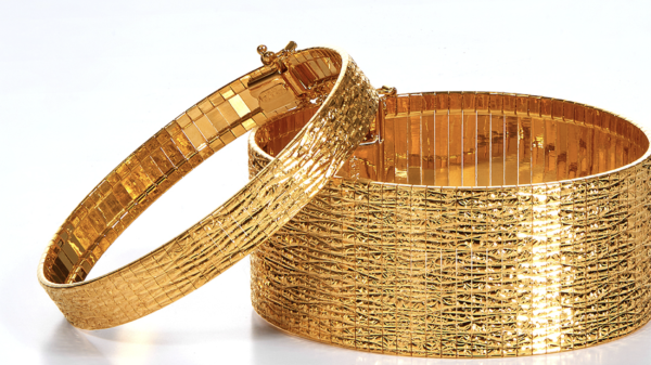 Kuala Lumpur jewellery stores see surge in gold purchases