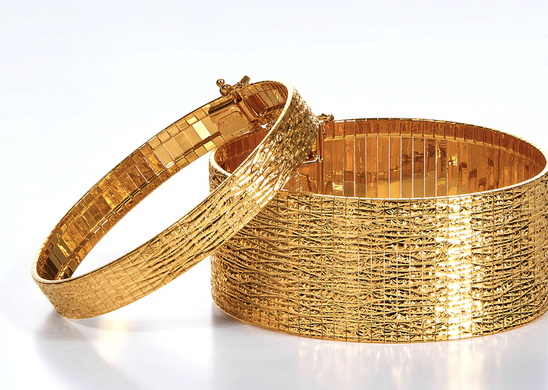 Kuala Lumpur jewellery stores see surge in gold purchases