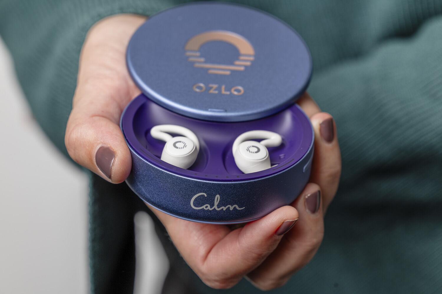 Ozlo's collaboration with Calm combines sleep aid tech with ambient meditation sounds