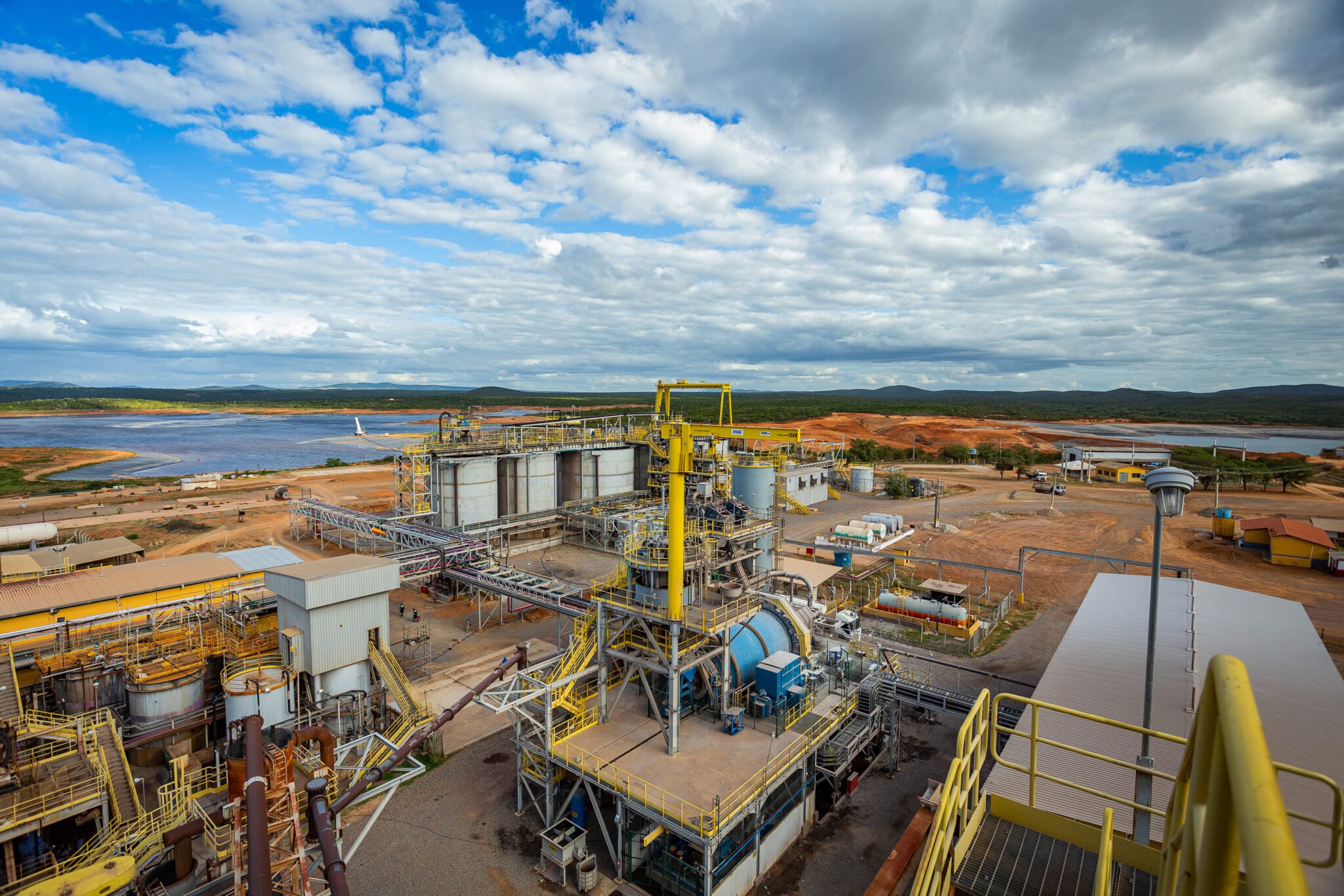 Equinox Gold sells Brazilian assets, shifts focus to North America only