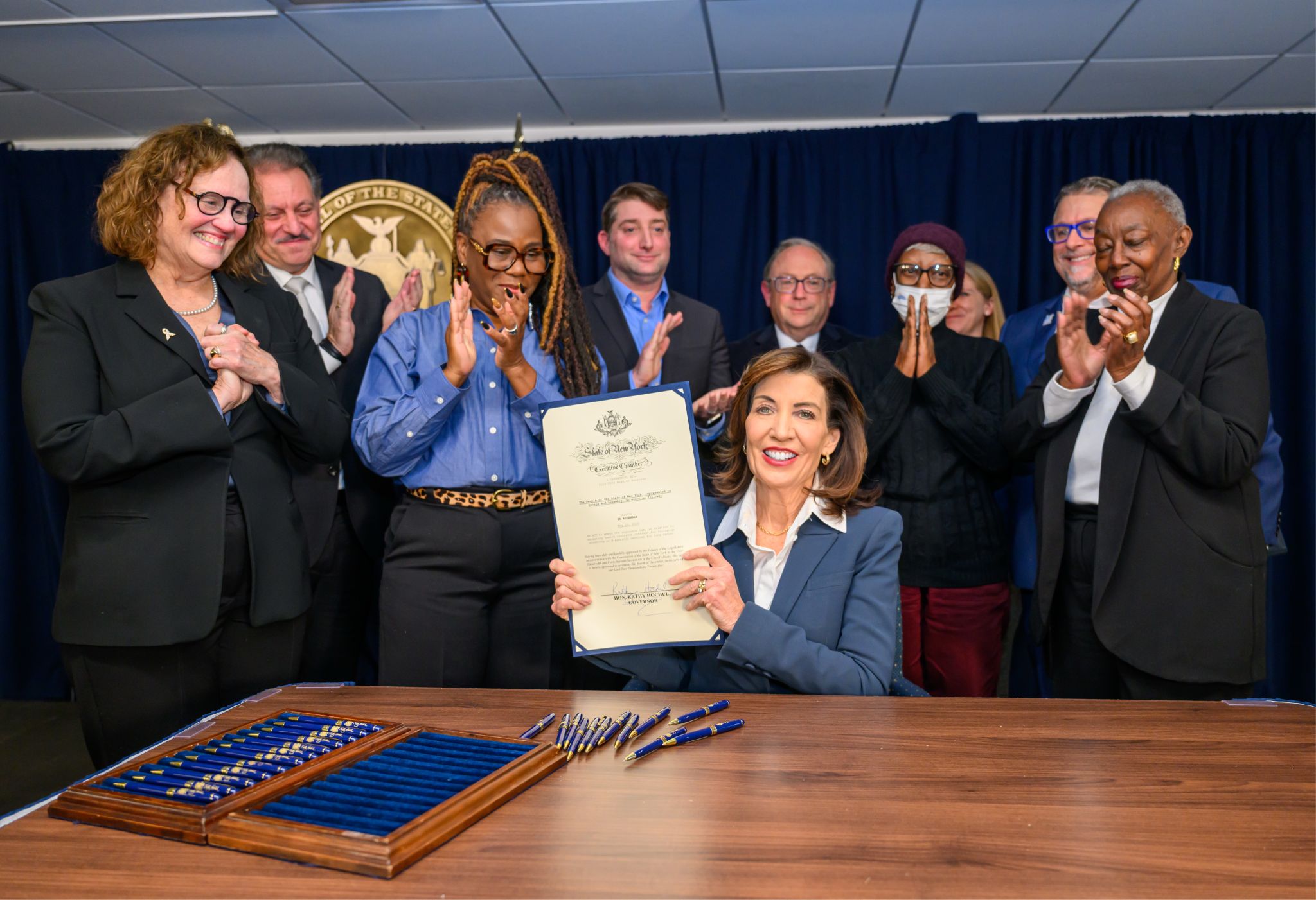 New York Governor Kathy Hochul signs legislation making lung cancer screening free