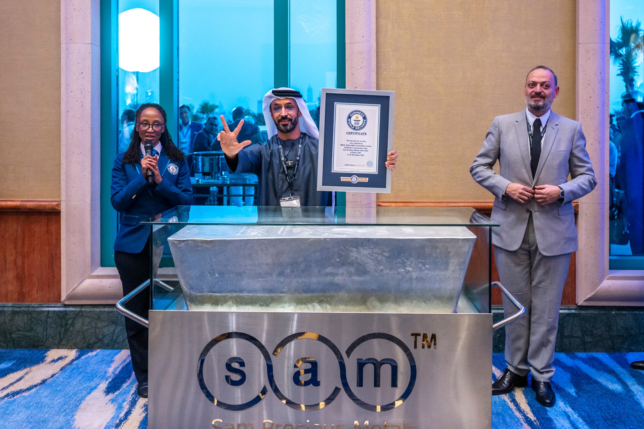 Silver surpasses US$58 per ounce in historic surge