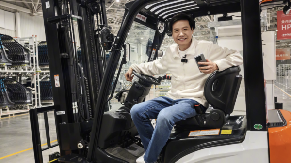 Xiaomi CEO says AI will soon eliminate the need for human factory workers