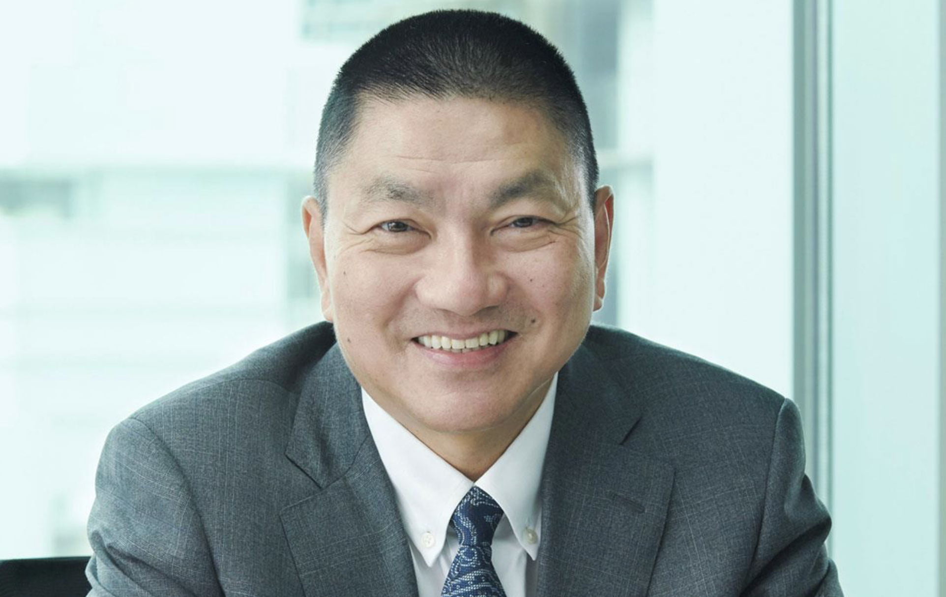 Asian billionaire spends 25% of personal wealth on physical gold, stocks and ETFs