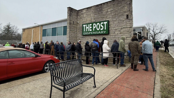 Kentucky's first medical cannabis dispensary runs dry in 1 week