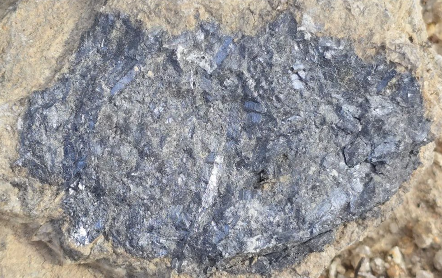 Resolution Minerals surges on high-grade antimony and silver samples