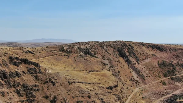 NevGold expands Bullet Zone discovery as drilling confirms oxide gold-antimony system