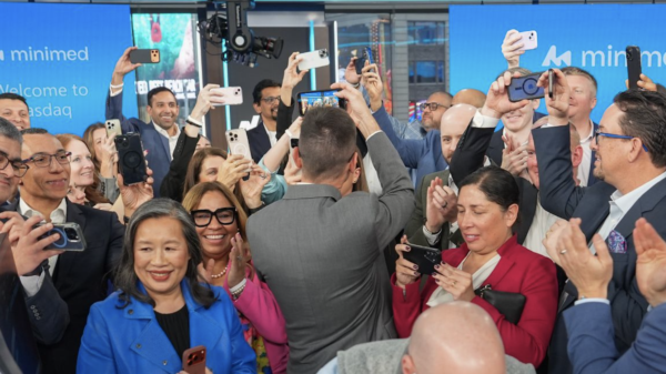 Medtronic spin-out MiniMed lists on Nasdaq, attains EU approval for diabetes tech