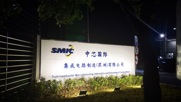 Chinese chip firms see record revenue, claim almost 50% of local market