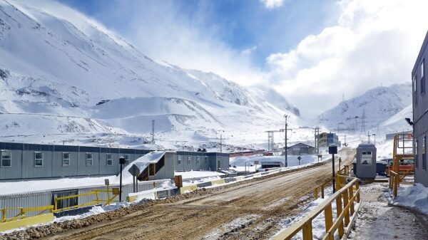 Codelco, Anglo American pursue dual-track approval for shared Chile copper mine