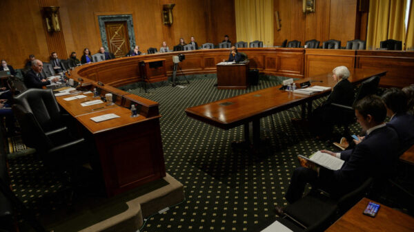 U.S. lawmakers clash over stablecoins, CBDCs and ethics in crypto bill fight