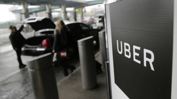 Uber drivers in British Columbia win groundbreaking collective agreement