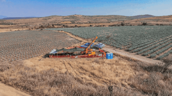 Mexican miner Sinda follows in Sunshine Silver's footsteps with public debut