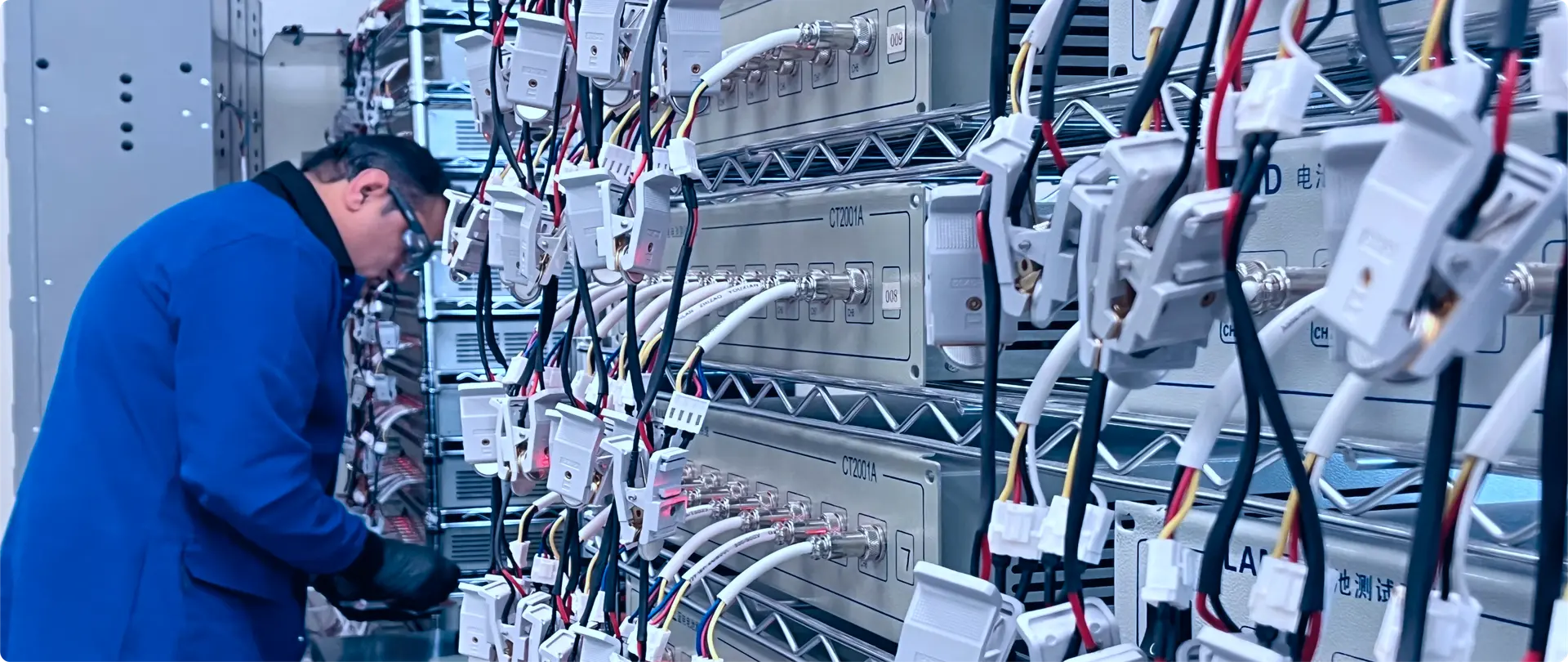 Solidion's AI data centre battery tech reveal sends stock into space
