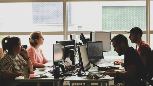 AI may push older workers into retirement sooner, Boston College study finds
