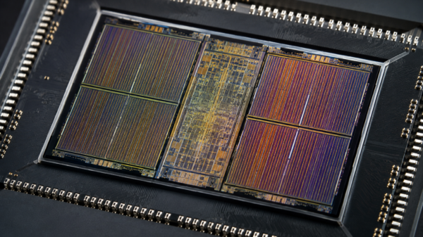 Chip maker CXMT becomes Mainland China's top stock after explosive IPO