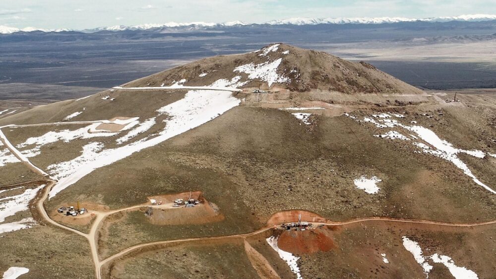Barrick clears Nevada hurdle with USD$1.95B Newmont deal ahead of IPO