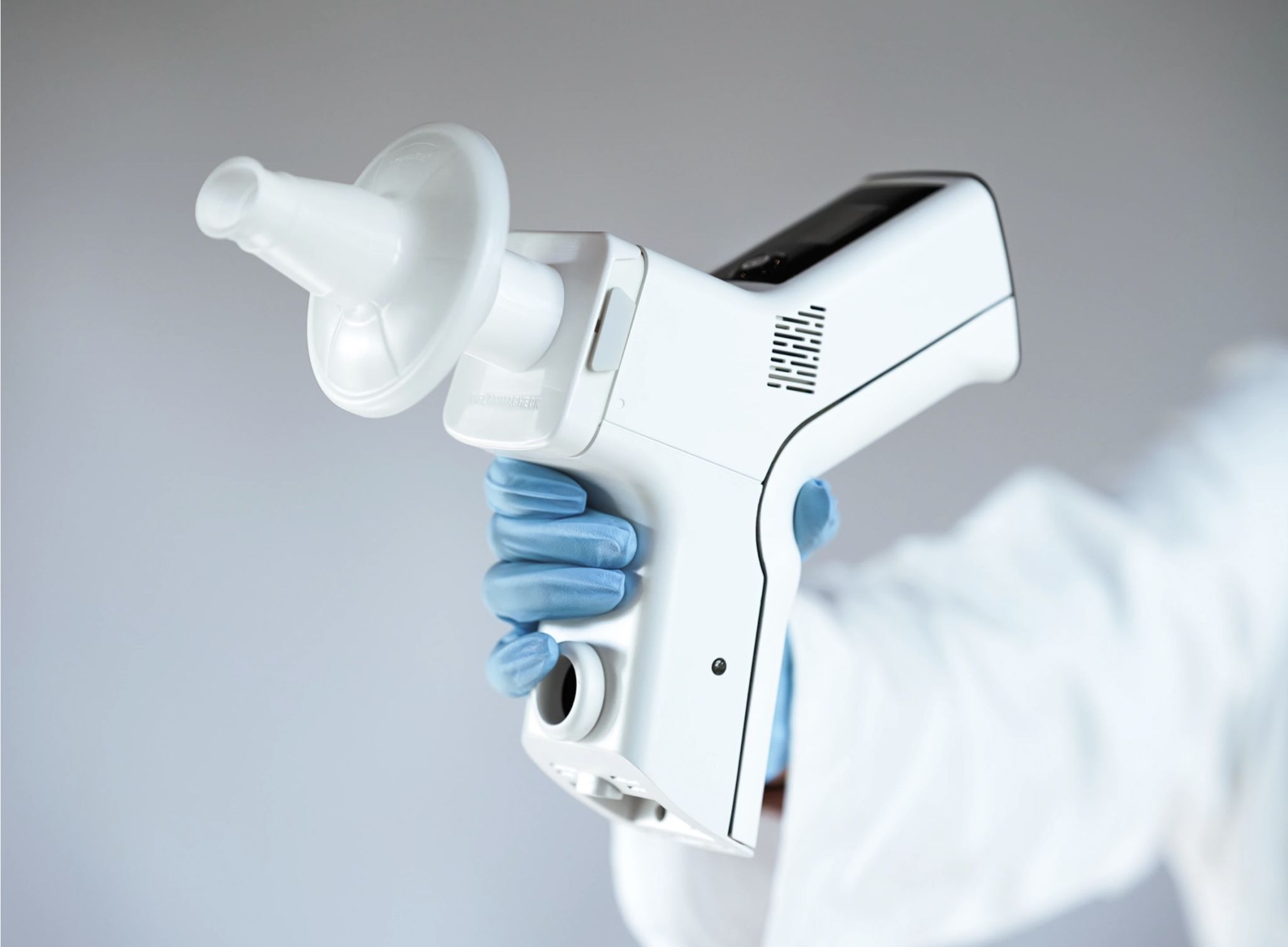 Research shines light on efficacy of 'Inflammacheck' lung cancer breath test