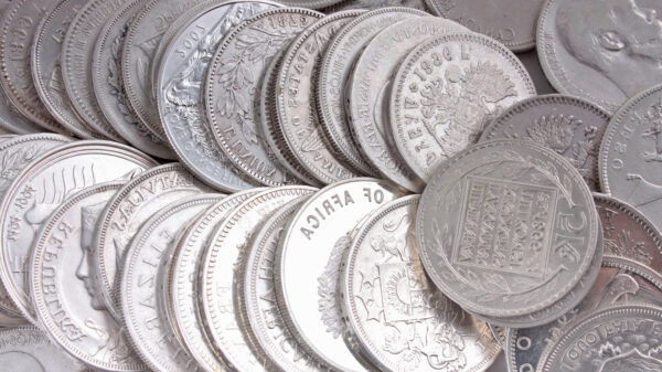 Veteran analyst Michael Oliver doubles down on bullish precious metals outlook