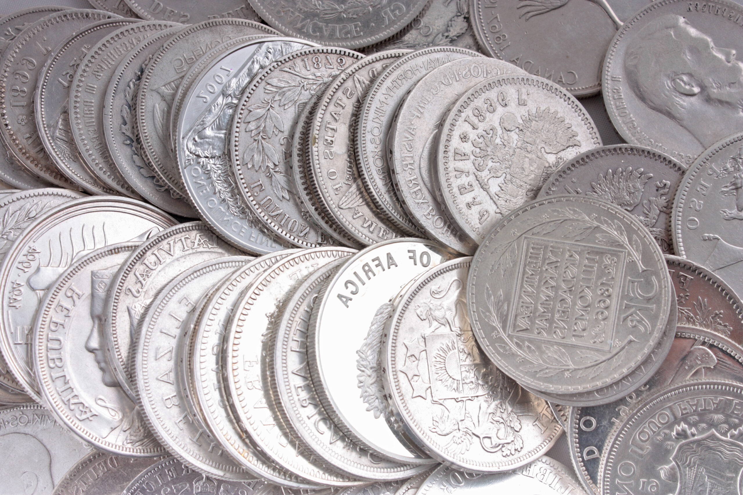 Veteran analyst Michael Oliver doubles down on bullish precious metals outlook