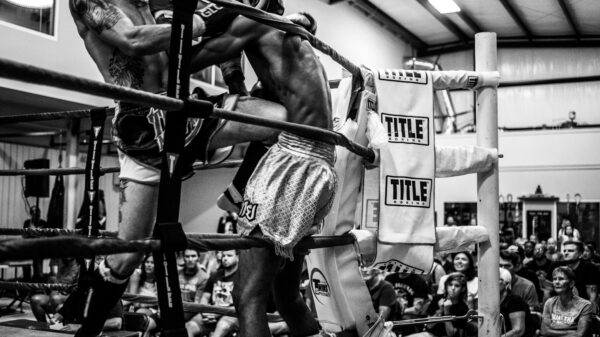 Young Muay Thai fighter's lung cancer death raises screening eligibility questions