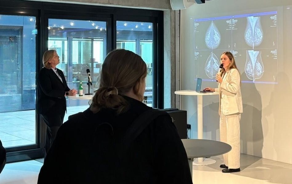 Europe authorises Vara AI to clear low-risk mammograms without human read